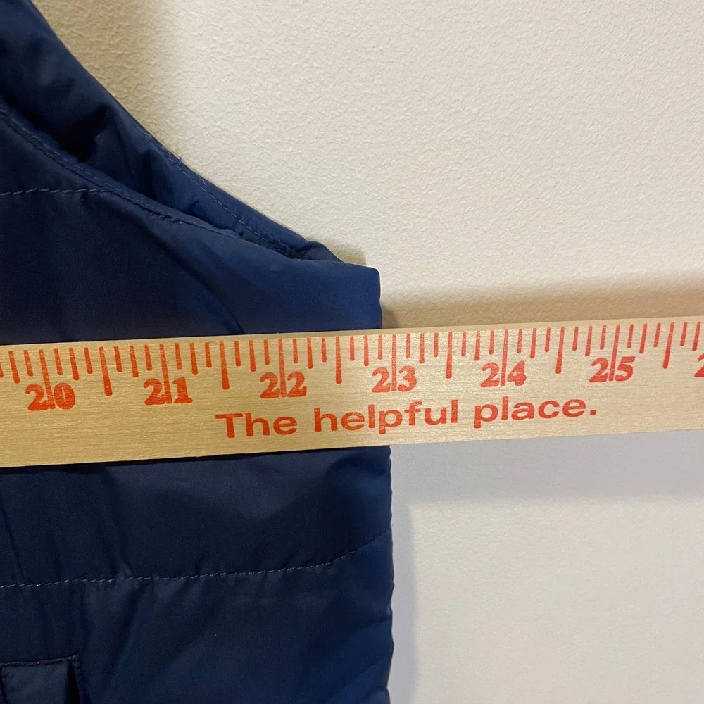 The North Face Everyday Insulated Vest Mens Large Blue NWT Company Logo on back)